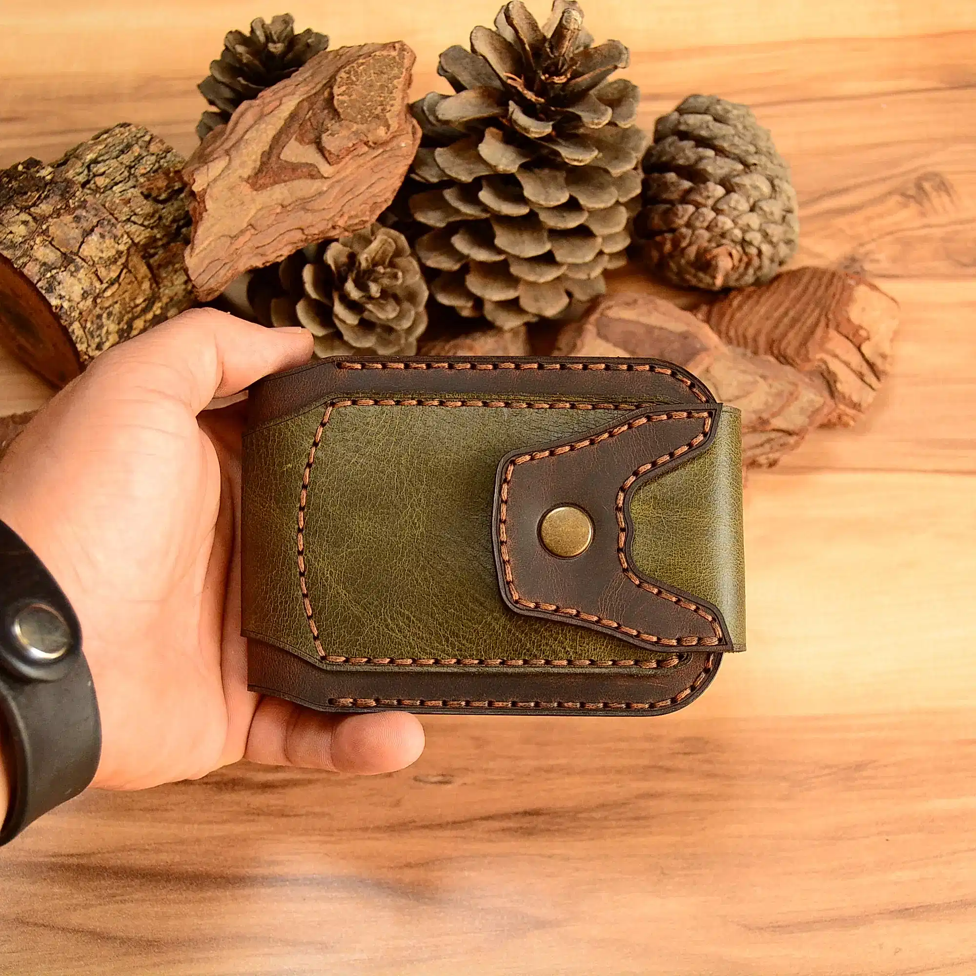 Gladiator Cüzdan Bifold Çıtçıtlı Tasarım Hakiki Deri El Yapımı