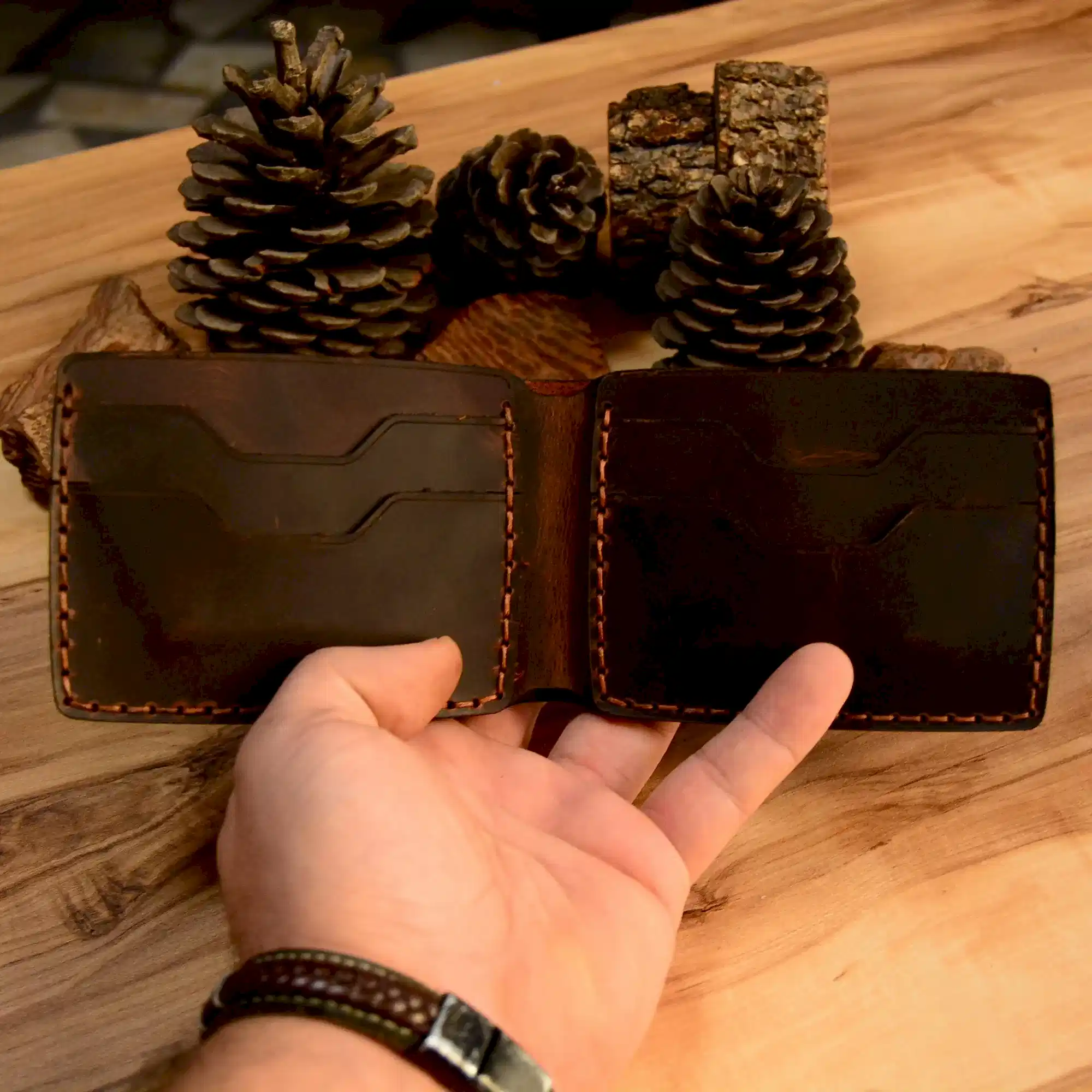 Ism V-1 Cüzdan Bifold Tasarım Hakiki Deri El Yapımı