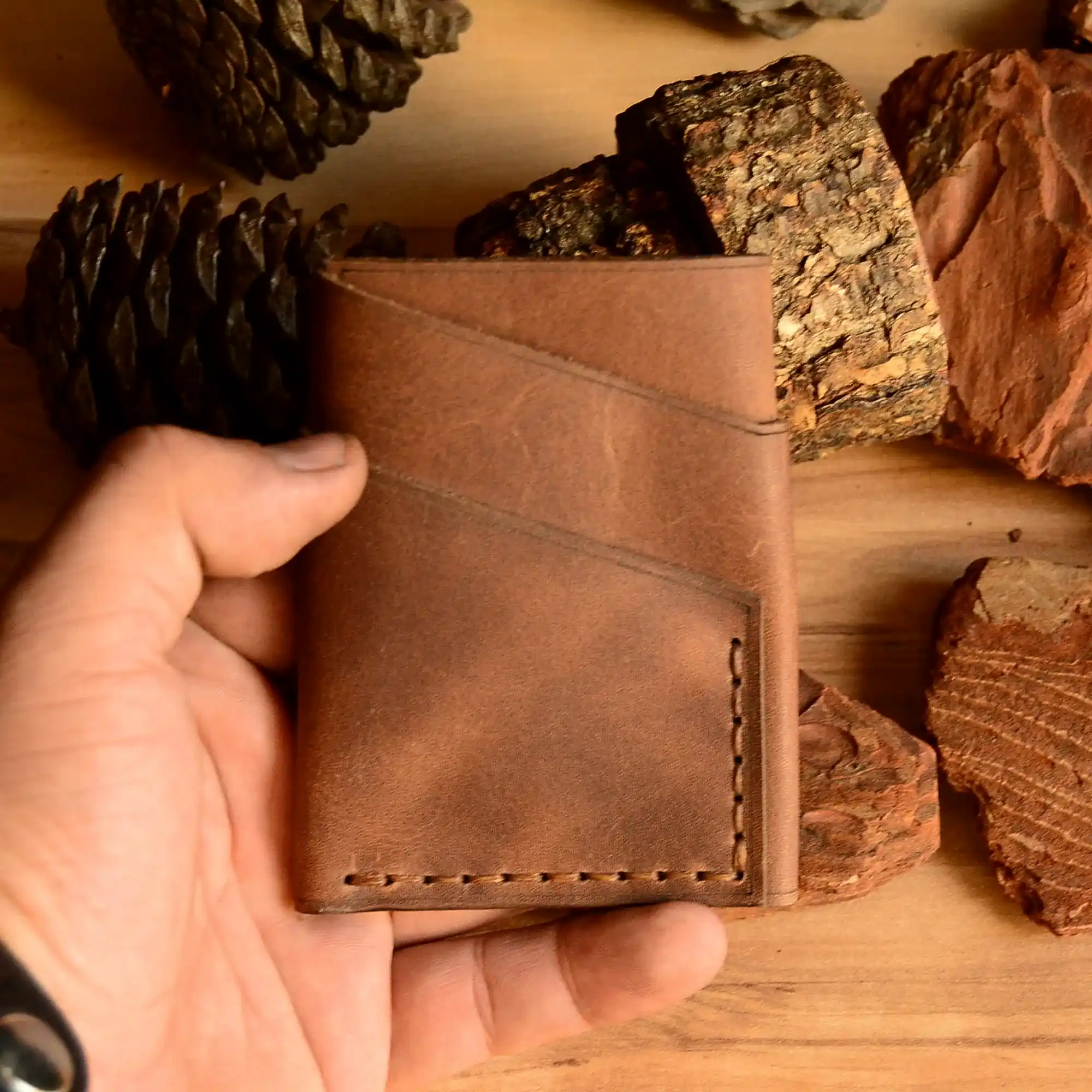 Wrap Kartlık Kompakt Tasarım Hakiki Deri El Yapımı